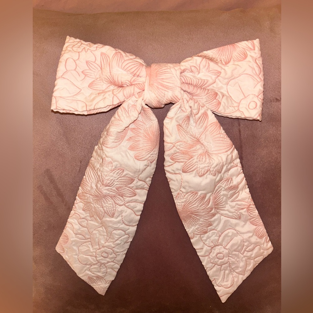 Pink and White Ultra Feminine Floral Bow